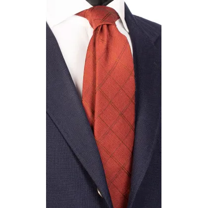Zdjęcie Prestiżowy, czerwony krawat w kratę, wykonany z najwyższej jakości wełny