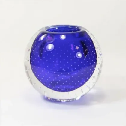 Zdjęcie Elegancki wypukły niebieski wazon - doskonały pomysł na prezent