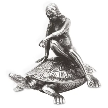 Picture A unique desk decoration by Cosi Tabellini