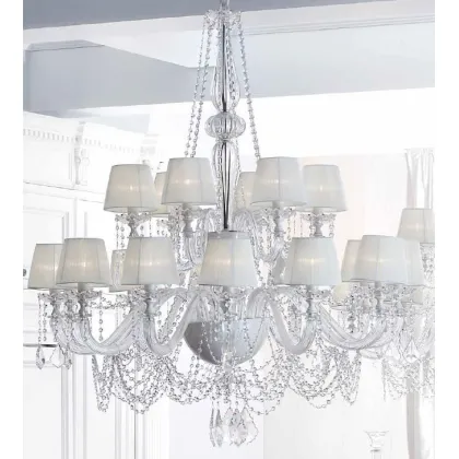 Zdjęcie Żyrandol 18-świetlny z przezroczystego szkła Murano z kryształowymi elementami i wisiorkami - Il Paralume Marina