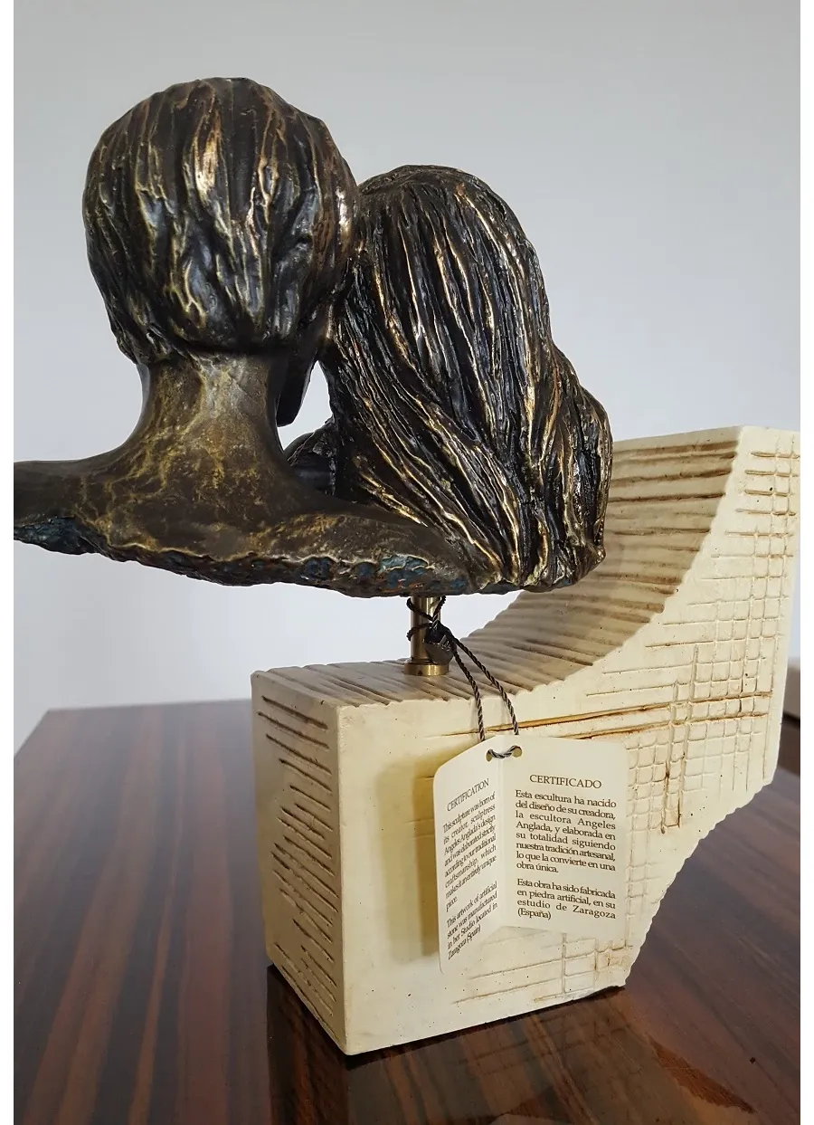 obrazek 6 Ekskluzywna statua - szczęśliwa para zakochanych