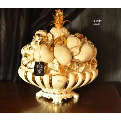 Picture Luxurious decorative basket made of ceramics