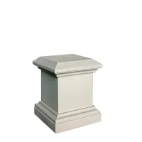 Picture A beautiful column that adds charm to the interior