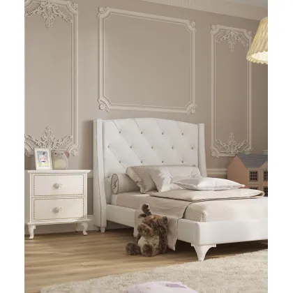 Zdjęcie Oryginalny zestaw mebli do pokoju dziecięcego w stylu romantycznym