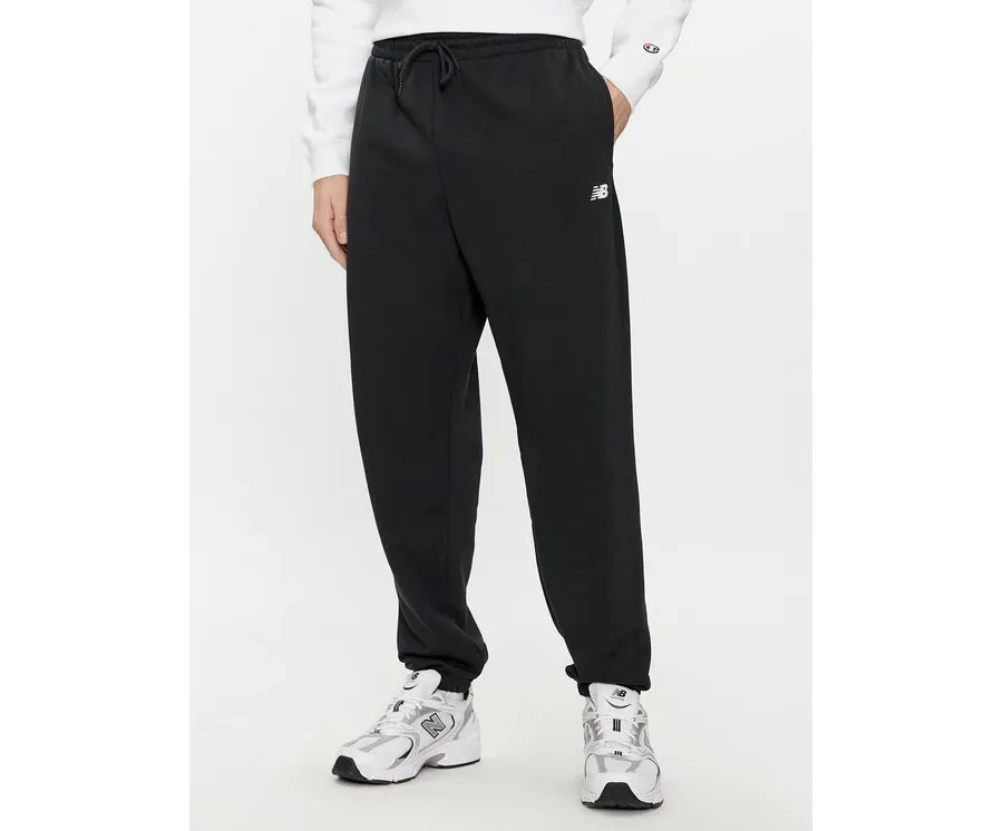 obrazek 1 New Balance Spodnie dresowe MP41519 Czarny Relaxed Fit