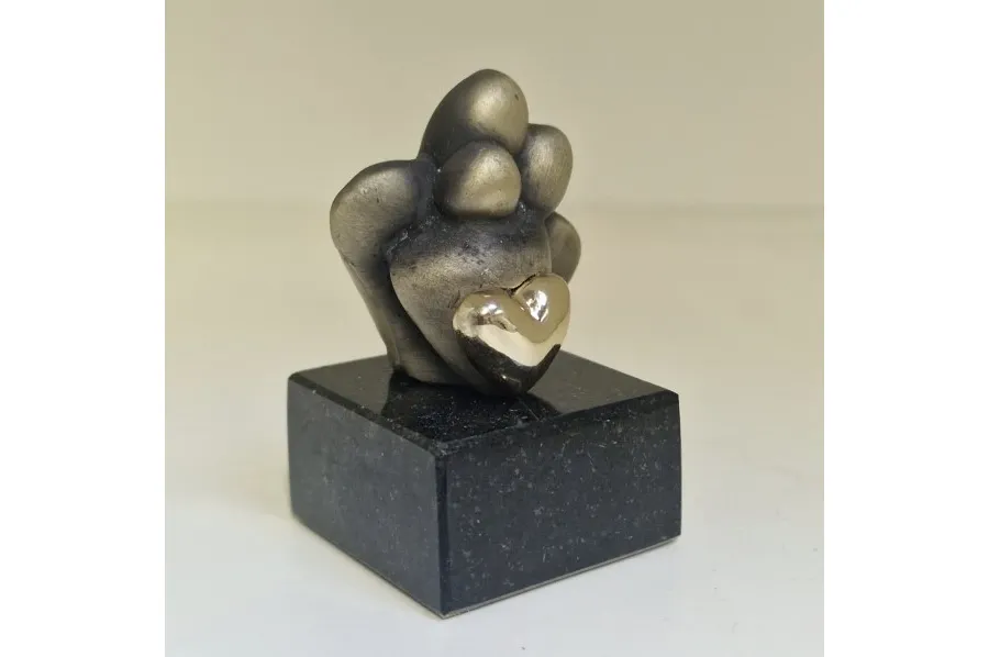 obrazek 3 Luksusowa figurka z platerowanego brązu "Ze sobą" - wspaniały prezent dla bliskiej osoby