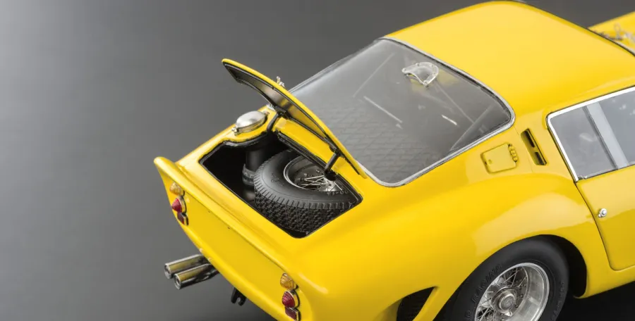 obrazek 6 Ferrari 250 GTO, 1962 w żółtym kolorze