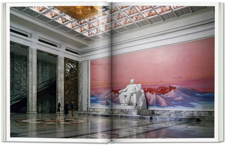 obrazek 7 Książka Inside North Korea - Taschen