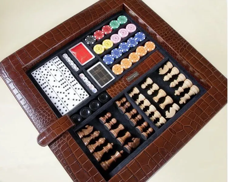 Picture Wielozadaniowy stół do kilku gier - domino, szachy, poker, backgammon