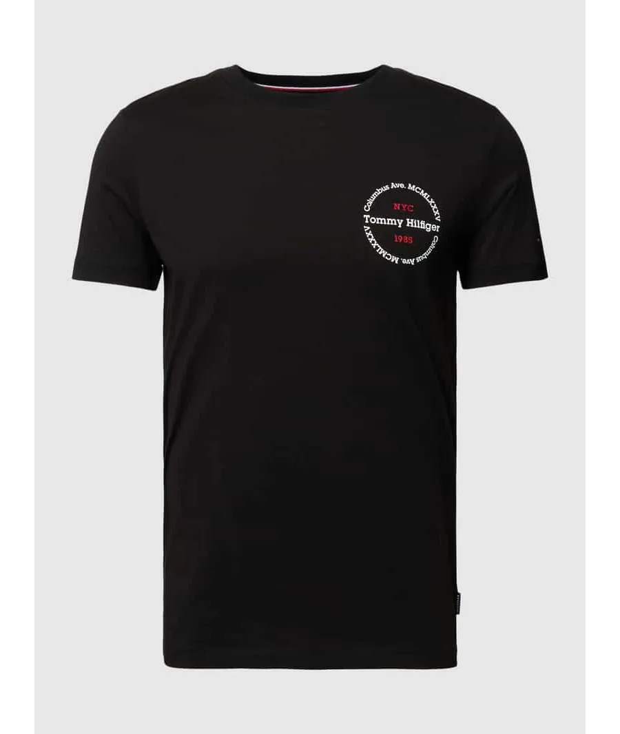 obrazek 1 T-shirt o kroju slim fit z okrągłym dekoltem