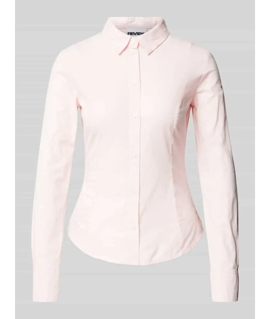 obrazek 1 Bluzka o kroju slim fit z listwą guzikową na całej długości