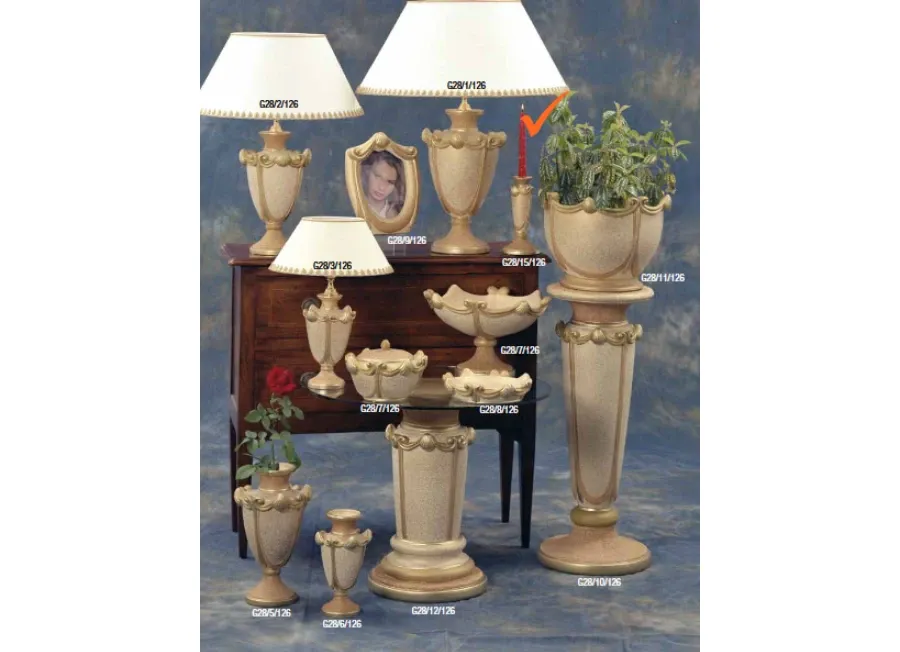 picture 1 Italian decorative candle holder