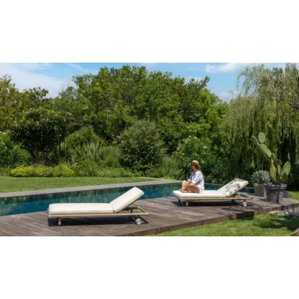 Zdjęcie Wyjątkowy leżak wykonany we włoskim stylu