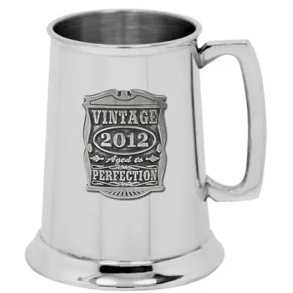Zdjęcie Prestiżowy prezent z Anglii - kufel do piwa z opcją grawerowania