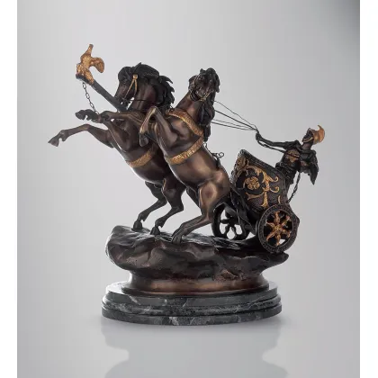 Picture Bronze sculpture depicting a rider in a Roman chariot - Fonderia Artistica Ruocco
