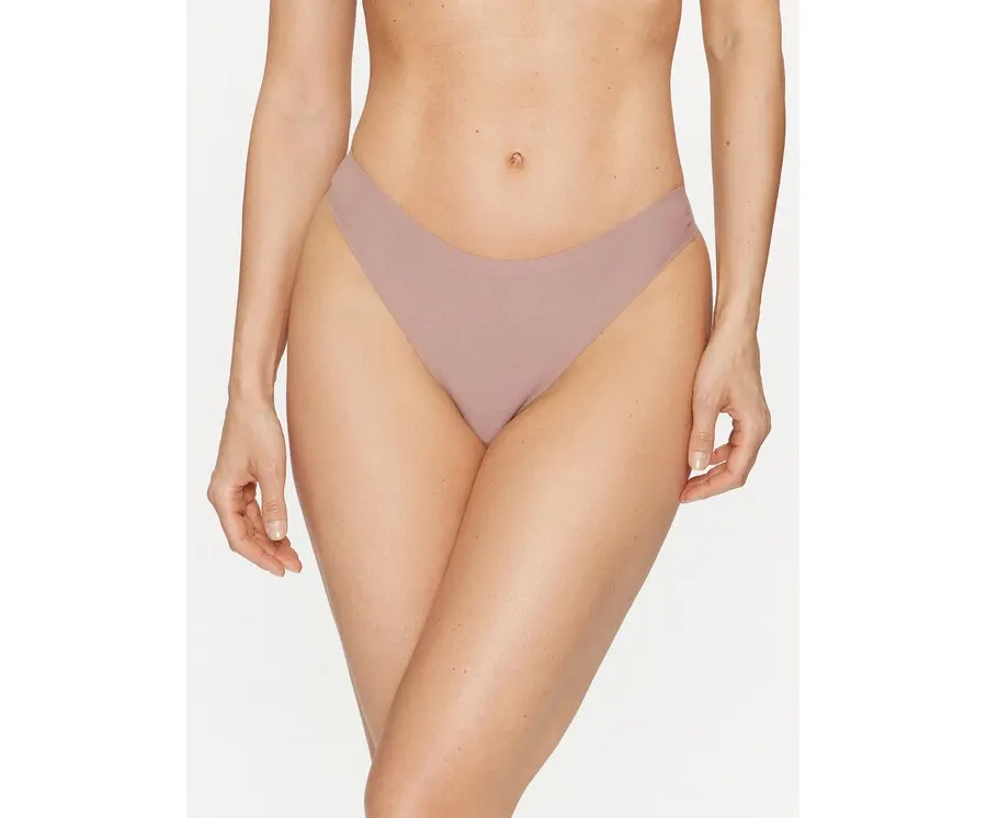 obrazek 1 Chantelle Stringi Soft Stretch C26490 Beżowy