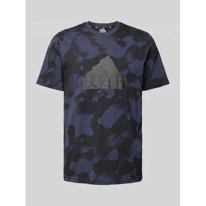 Zdjęcie T-shirt z nadrukiem z logo