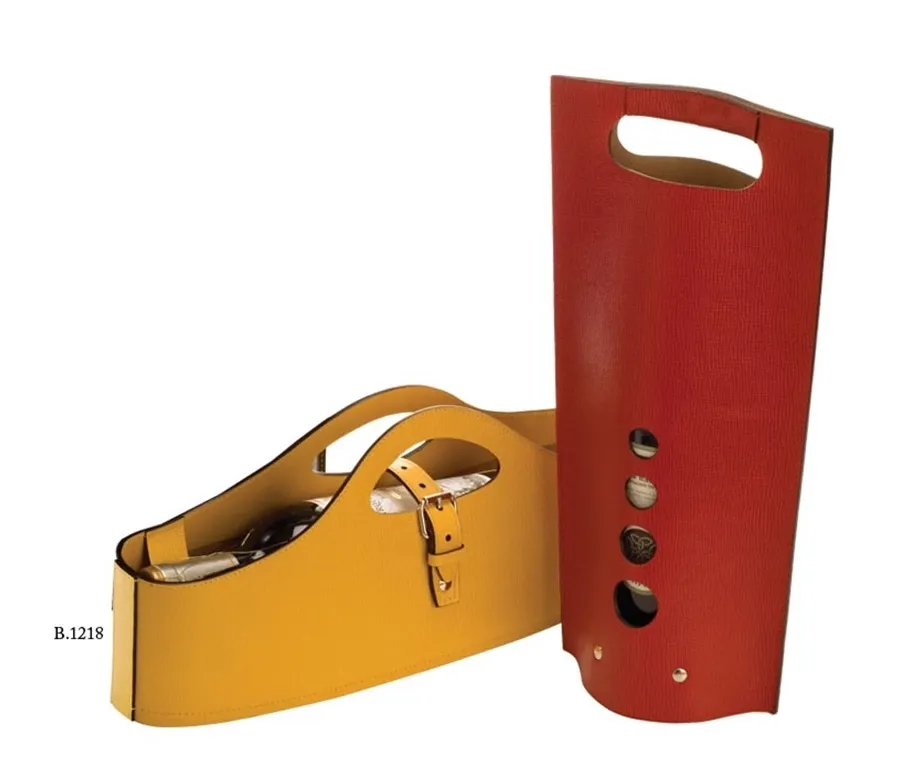 picture 1 Decorative wine bag - leather - Absolute Breton