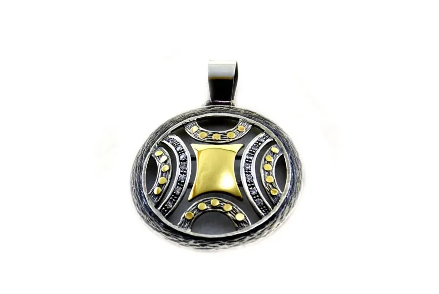 picture 1 Elegant pendant made of oxidized silver decorated with 9-karat gold