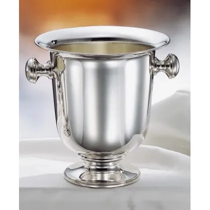 Picture Large silver cooler, model 350