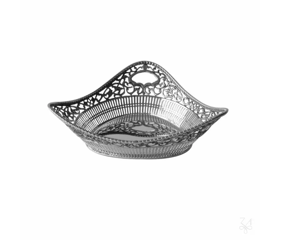picture 1 Beautiful triangular openwork basket made of silver - Zaramella Argenti