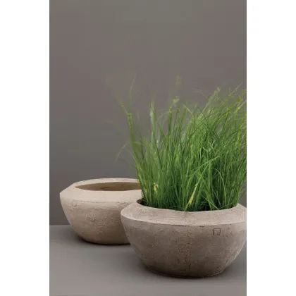 Zdjęcie Minimalistyczna gliniana donica - Atelier Vierkant