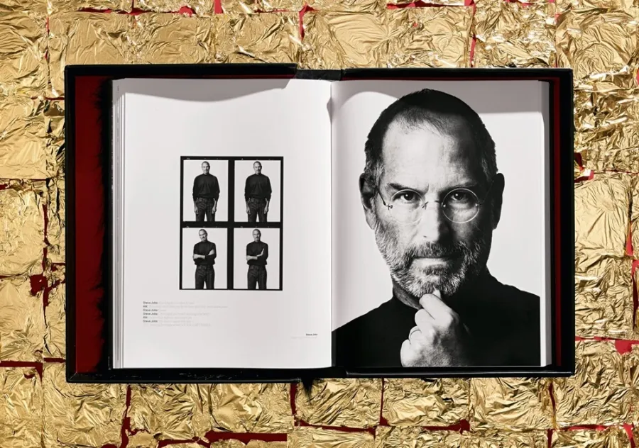 obrazek 12 Książka Albert Watson. Kaos, Art Edition No. 101–150 ‘Breaunna, Las Vegas, 2001’ - Taschen