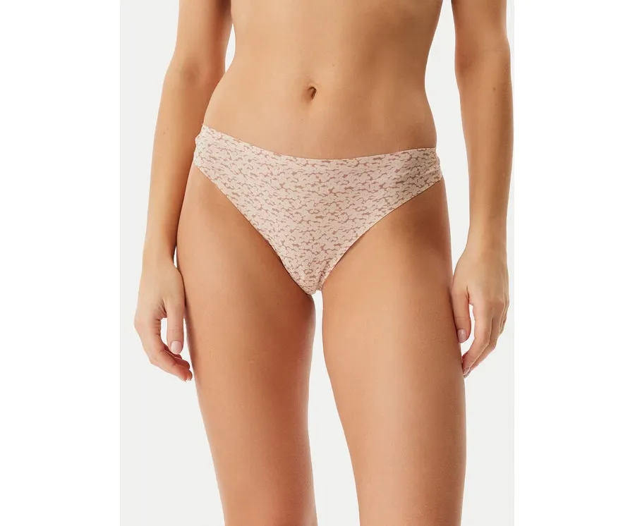 obrazek 1 Chantelle Stringi Soft Stretch C11D90 Beżowy