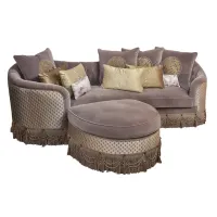 Picture A fantastic sofa with 7 pillows straight from Italy