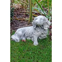 Picture A solidly made dog sculpture