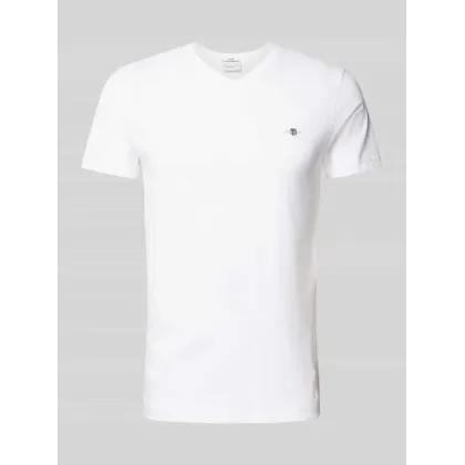 Zdjęcie T-shirt o kroju regular fit z wyhaftowanym logo