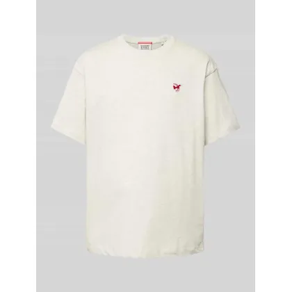 Zdjęcie T-shirt z wyhaftowanym logo