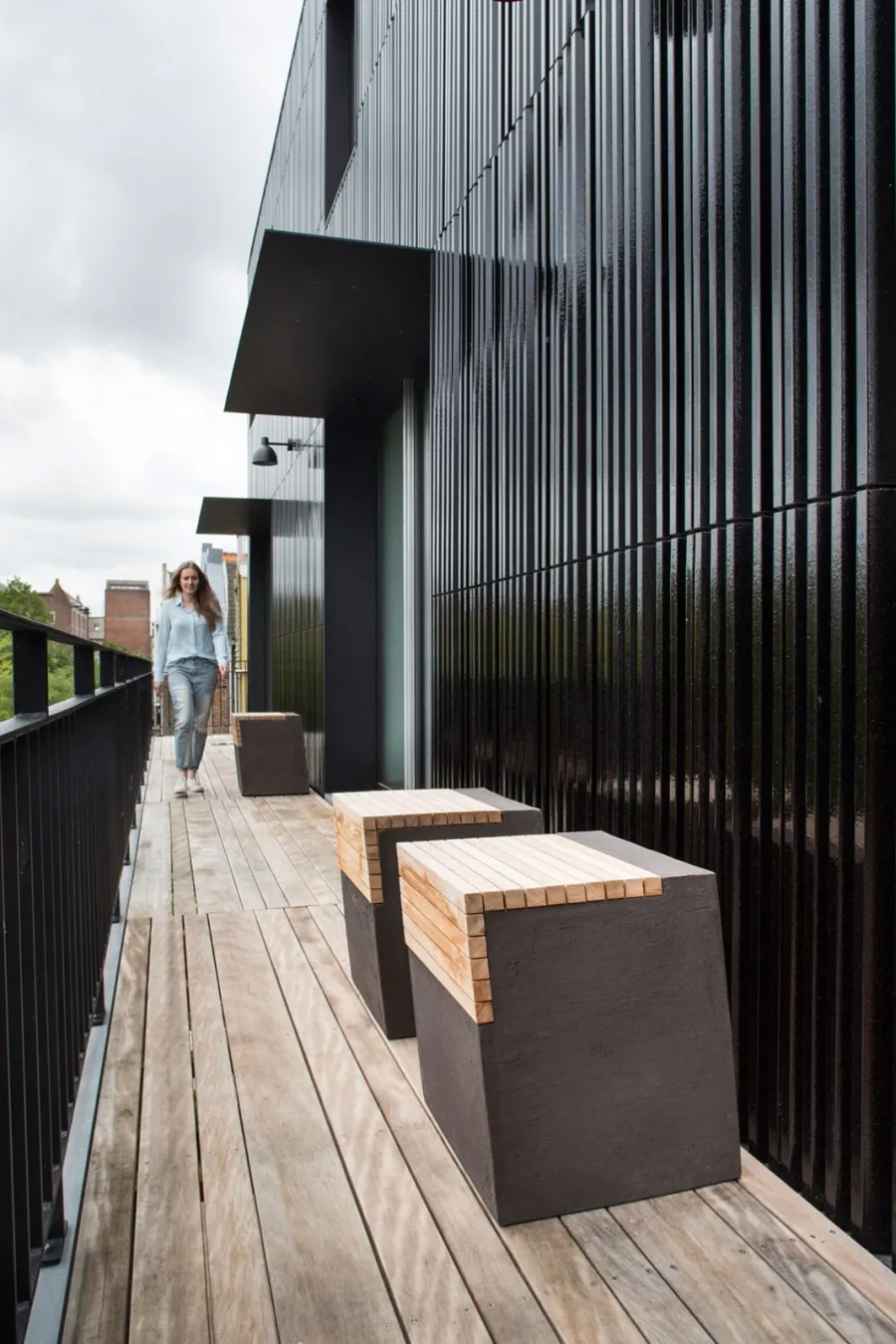 obrazek 1 Designerska ława z gliny - Atelier Vierkant