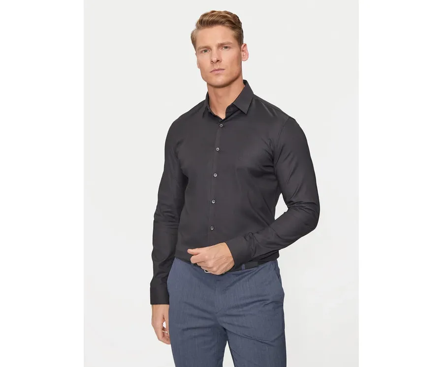 obrazek 1 Calvin Klein Koszula K10K113182 Czarny Slim Fit