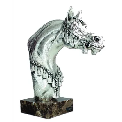 Zdjęcie Srebrne popiersie konia arabskiego 36x15x36,5 cm