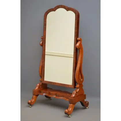 Zdjęcie Świetny przykład wczesno wiktoriańskiego, mahoniowego stojącego lustra - antyk gotowy do umieszczenia w domu