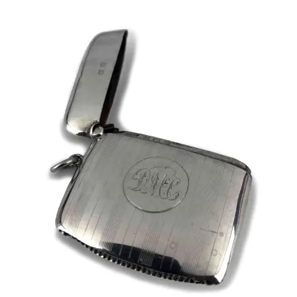 Zdjęcie Srebrne pudełko na zapałki z inicjałami „D M C” Birmingham 1921/22