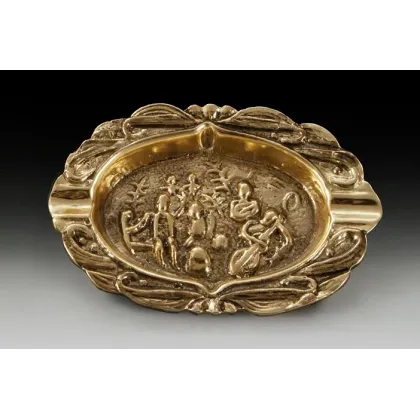 Picture Elegant ashtray