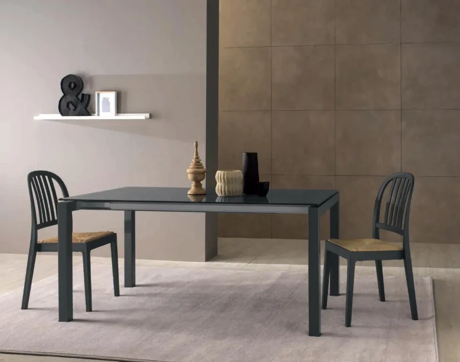 obrazek 1 Prestiżowe krzesło do salonu w stylu minimalistycznym – Zamagna Italia