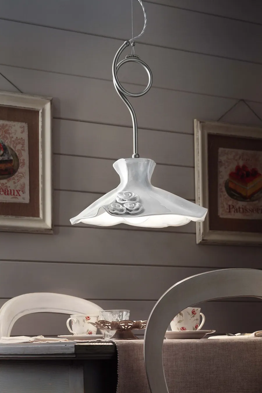 obrazek 2 Piękna klasyczna włoska lampa wisząca Lecco do stylowego wnętrza