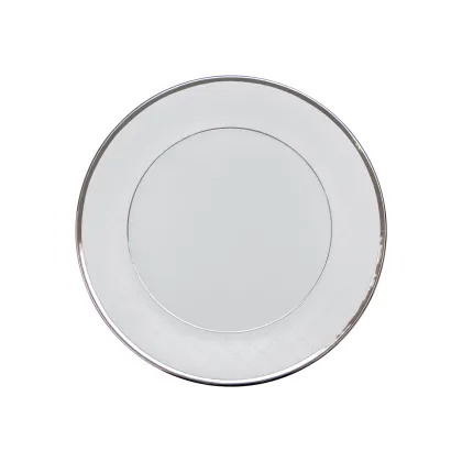 Zdjęcie Piękny porcelanowy talerz obiadowy z kolekcji Ethereal White - Porcel