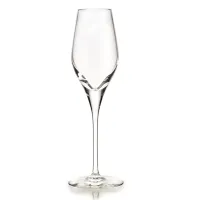 Picture Stylish Lybra alcohol glass with a simple, timeless shape - Vista Alegre