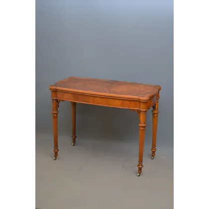 Zdjęcie Wiktoriański stół do gry w karty z oszałamiającym zagięciem nad blatem i powierzchnią do gry - antyk