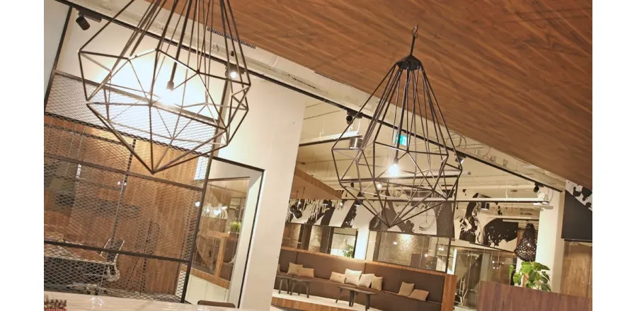 picture 2 Exclusive chandelier in a modern style