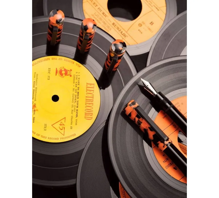 obrazek 5 Pióro wieczne Tibaldi Perfecta Rich Black Orange