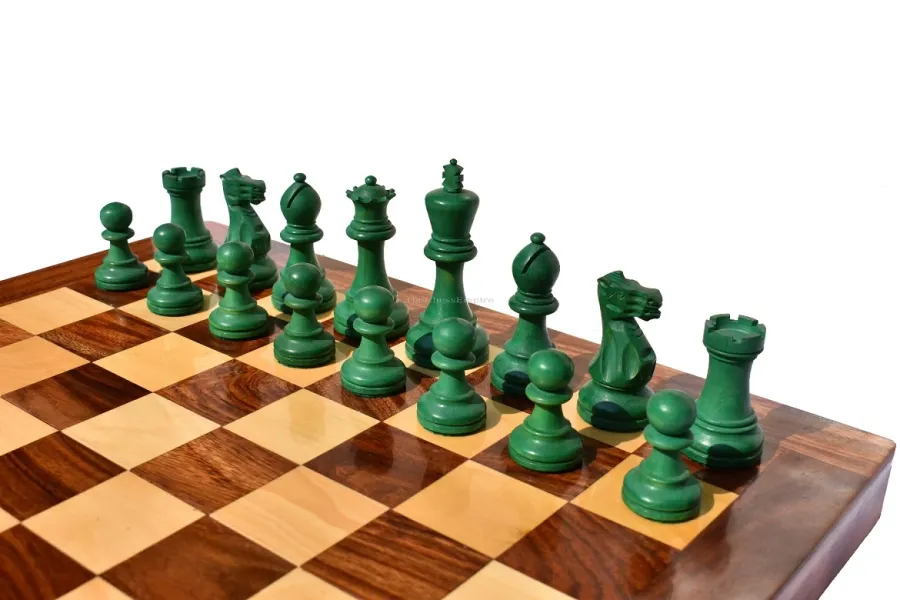 obrazek 6 Cudowne pionki szachowe wykonane z bukszpanu z planszą - The Chess Empire