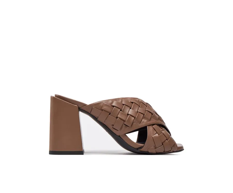 obrazek 1 Furla Klapki YH75GRL X30000 1257S Szary