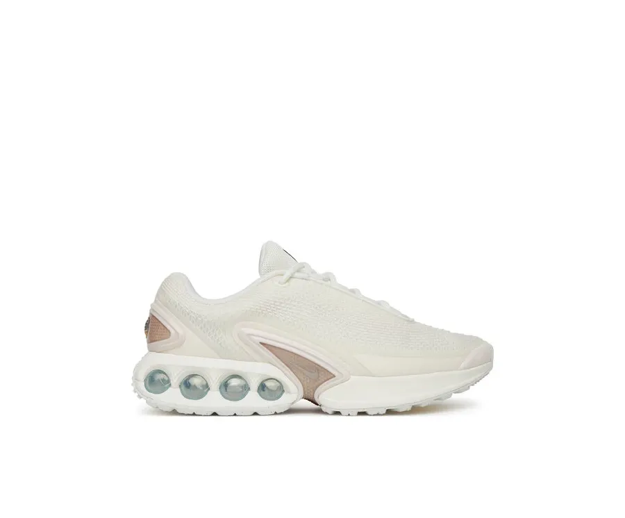 obrazek 1 Nike Sneakersy Air Max Dn Se HV4436 133 Biały