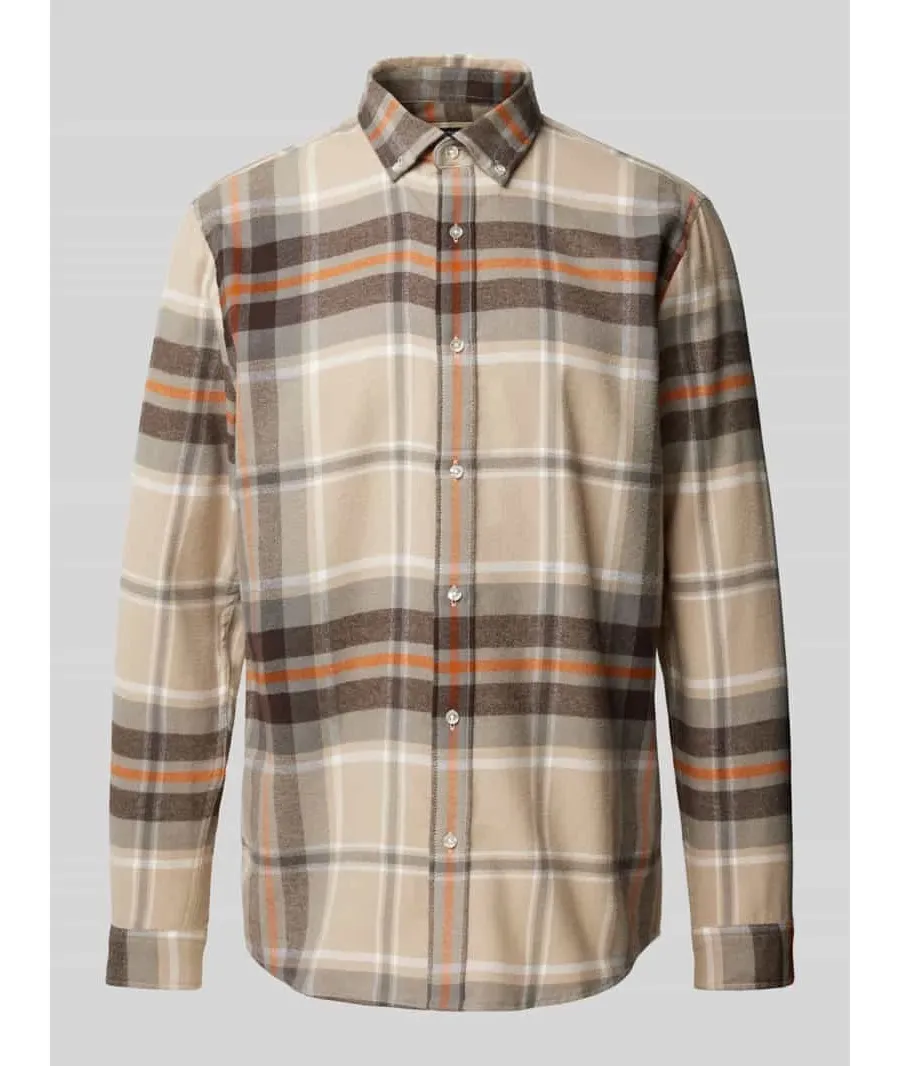 obrazek 1 Koszula casualowa o kroju tailored fit z kołnierzykiem typu button down model ‘LIAN’