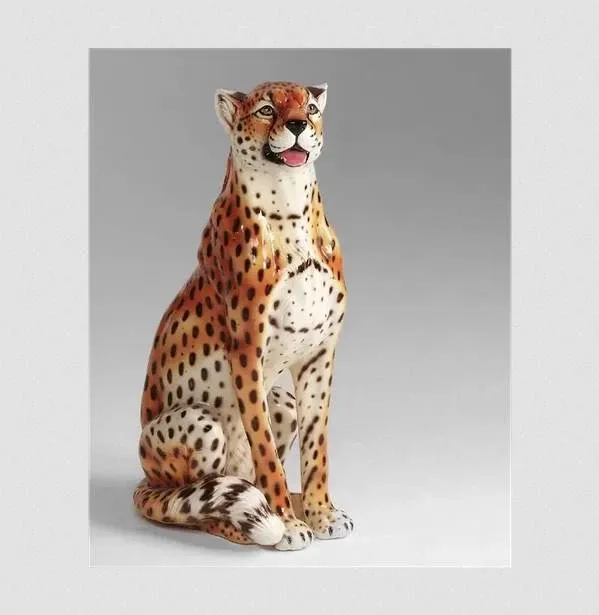 Ceramiczny leopard do salonu